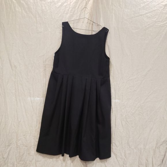 Kirstens Landhausmode Authentic Traditional Black German Dirndl - Picture 2 of 14